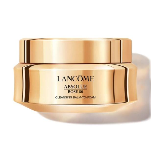 Goldfarbener Tiegel mit der Aufschrift „Lancôme Absolue Rose 80 Cleansing Balm-to-Foam“.