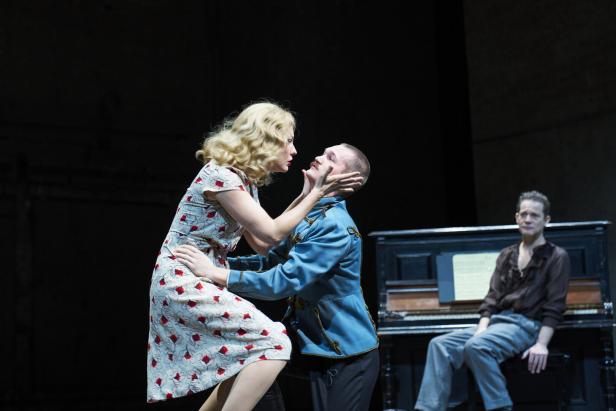 Burgtheater, Nina Siewert