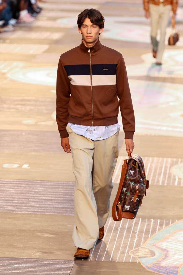 Louis Vuitton: Runway - Paris Fashion Week - Menswear Spring/Summer 2026