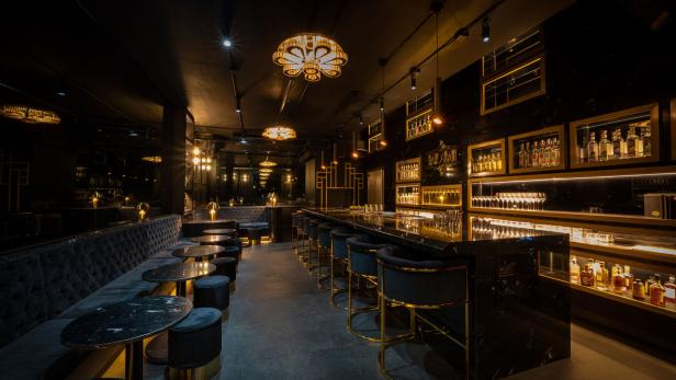 Der Innenraum der Bar Handshake Speakeasy in Mexiko City