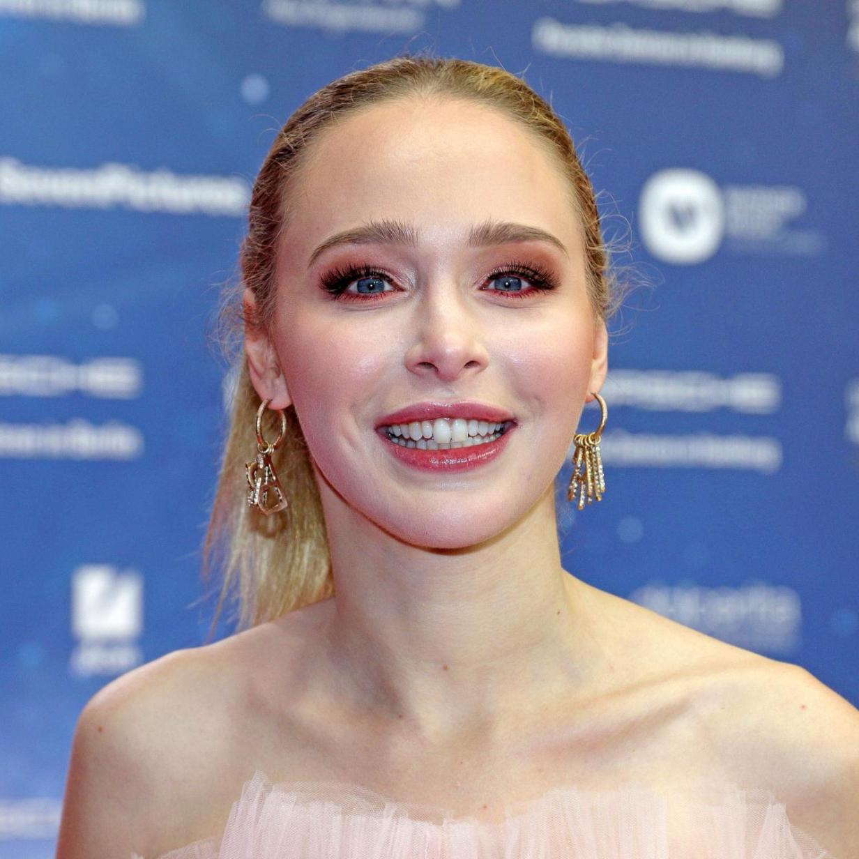 gntm-model-theresia-fischer-so-funktionierte-die-beinverl-ngerung