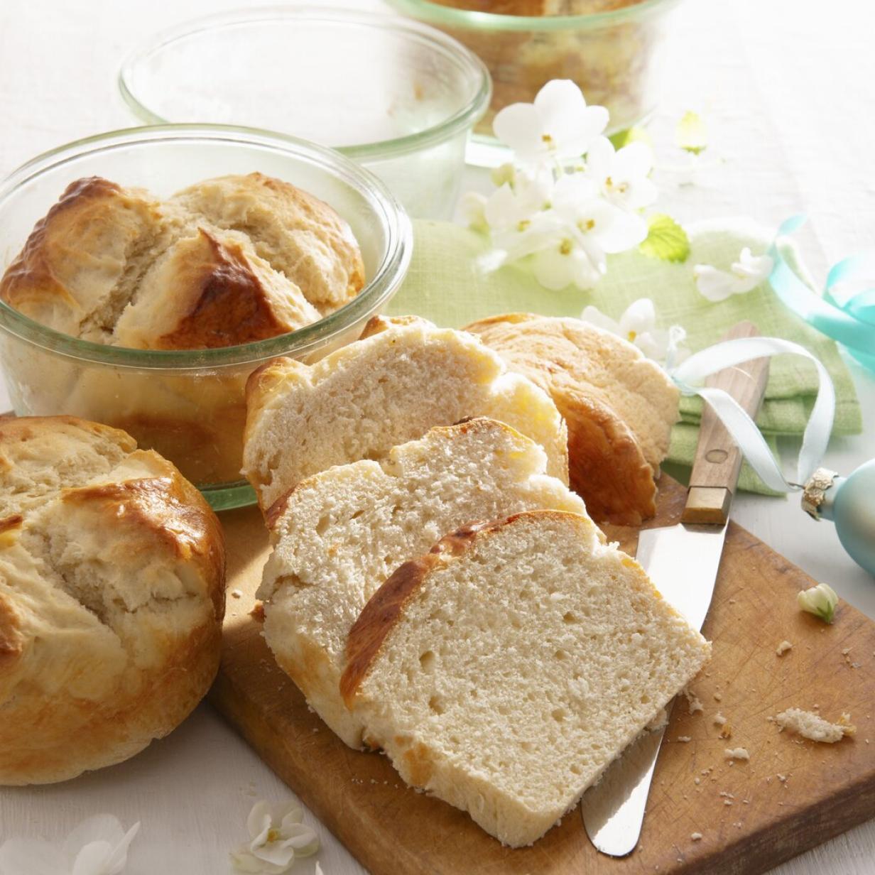 Köstliches Milchbrot: Osterpinze