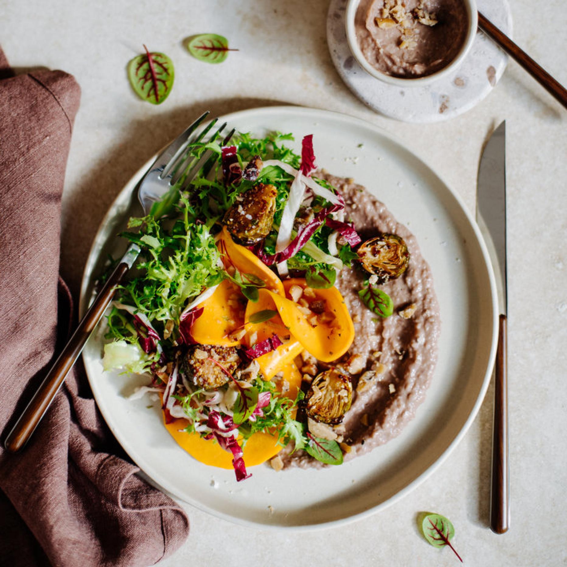 Herbstsalat mit Maroni, Kohlsprossen und Kürbis