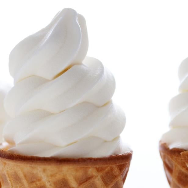 Soft serve ice cream