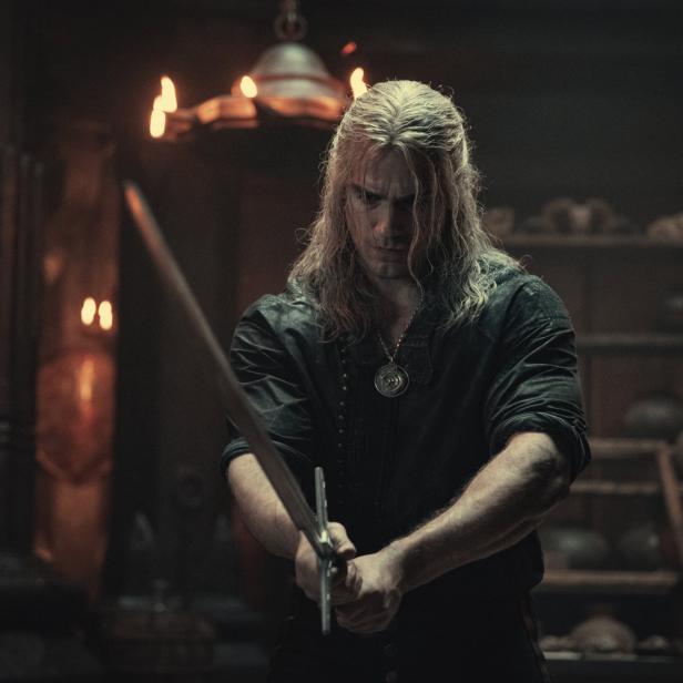 Henry Cavill als Geralt von Rivia in der zweiten Staffel von &quot;The Witcher&quot;, ab Freitag (17. Dezember) bei Netflix