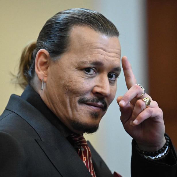 Johnny Depp spendet Geld aus Prozess