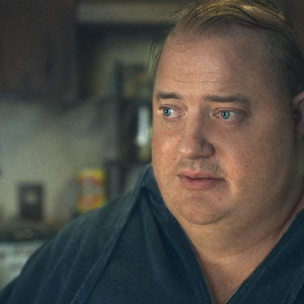 In „The Whale“ spielt Brendan Fraser einen übergewichtigen Vater