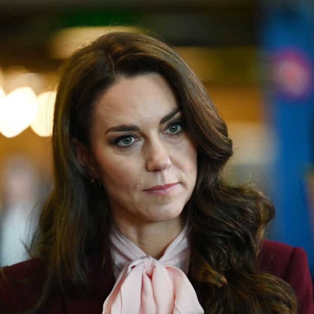 Catherine, Prinzessin von Wales, während eines Gesprächs.