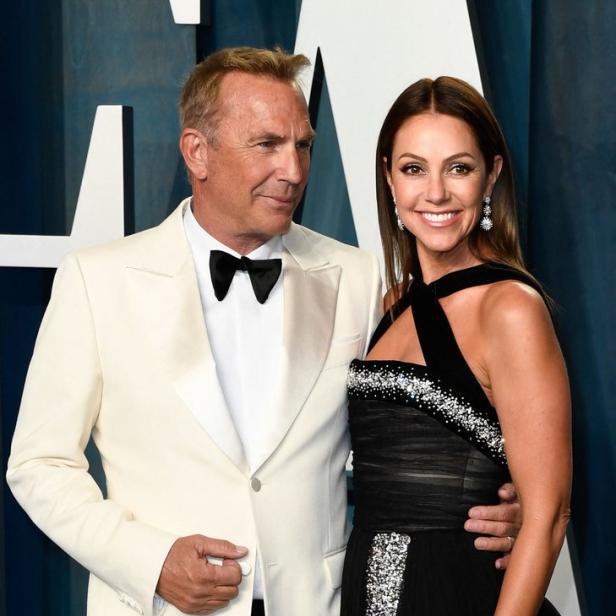 Kevin Costner und Christine Baumgartner