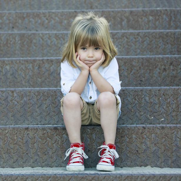 Kinder mit geringem Sozialstatus fühlen sich eher einsam