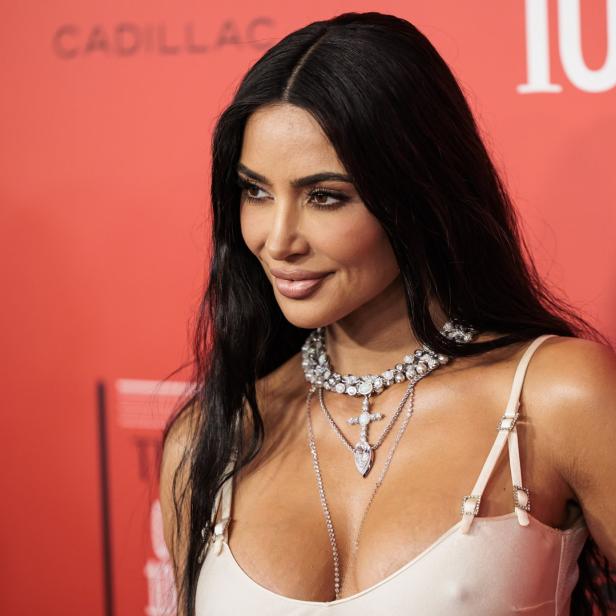 Kim Kardashian revolutioniert den BH