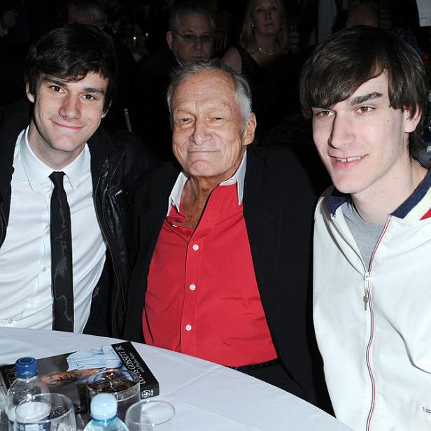 Cooper, Hugh und Marston Hefner (2011, v.l.n.r.)