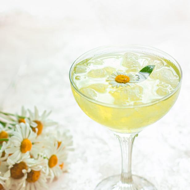 Cocktail mit Kamille
