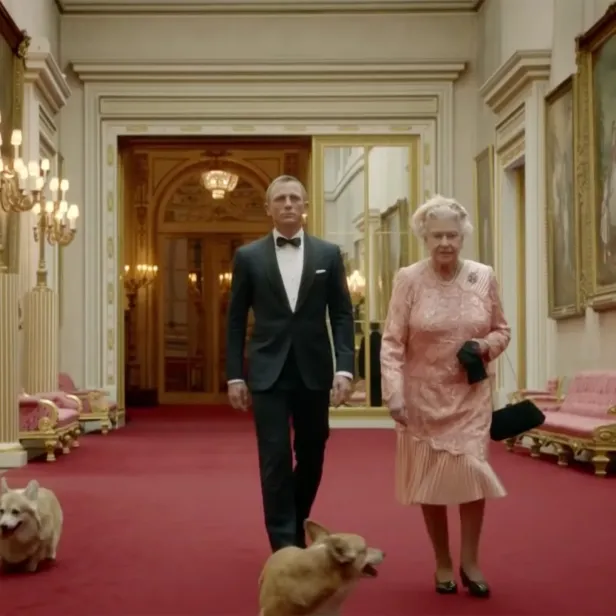 James Bond mit der Queen