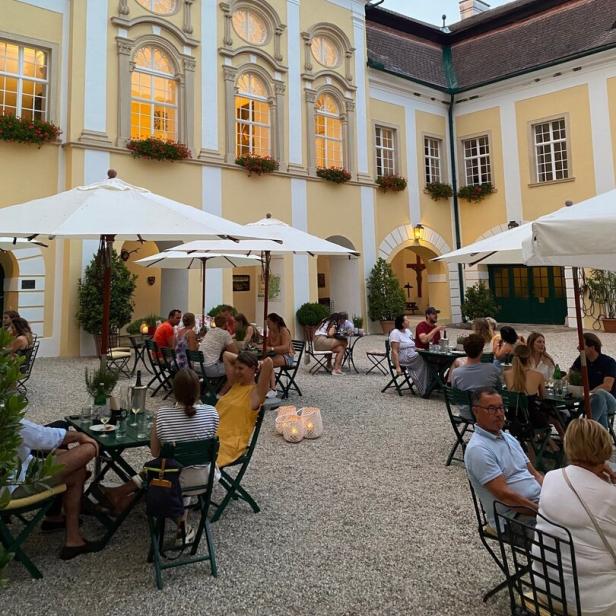 Pop-up-Heuriger im Schloss Gobelsburg