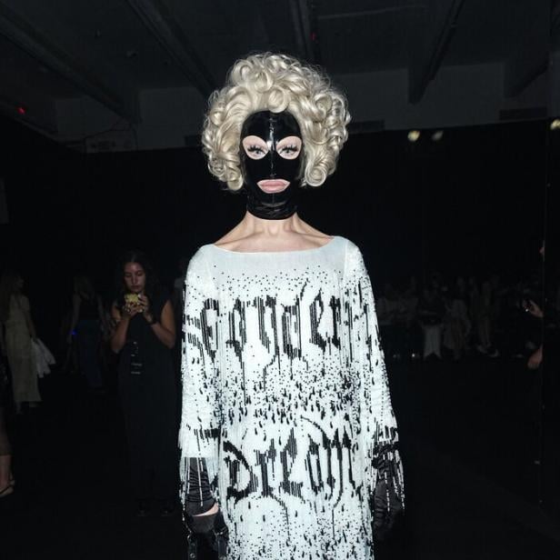 New York Fashion Week 2024: Aquaria in der Front Row bei der Wiederhoeft Show