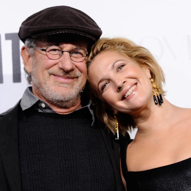 Steven Spielberg und Drew Barrymore 2009 bei einer Filmpremiere