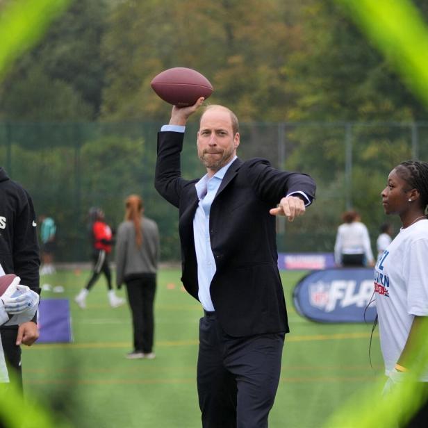 Prinz William spielt Football 