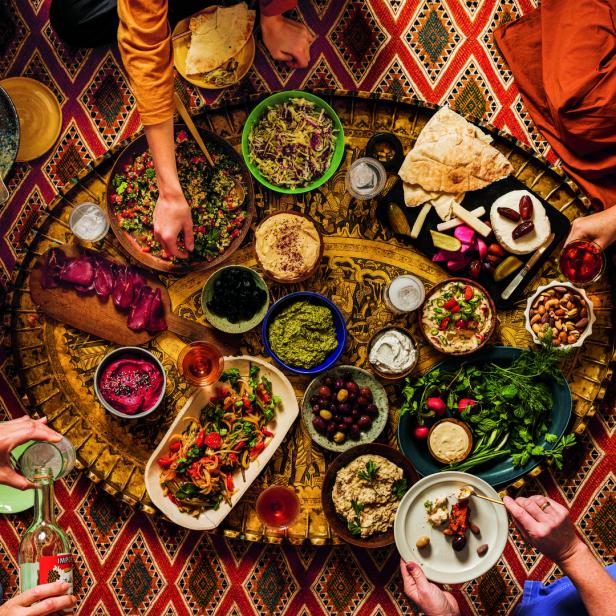 Mezze Tafel aus dem Kochbuch Maydan