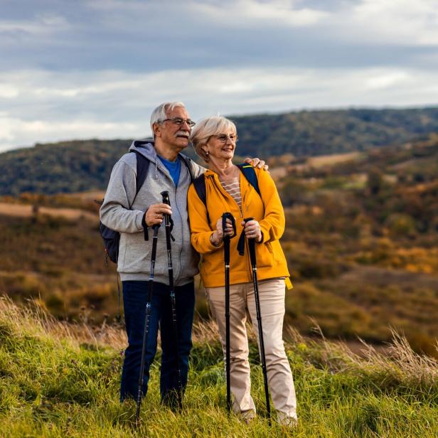 Pärchen beim Wandern