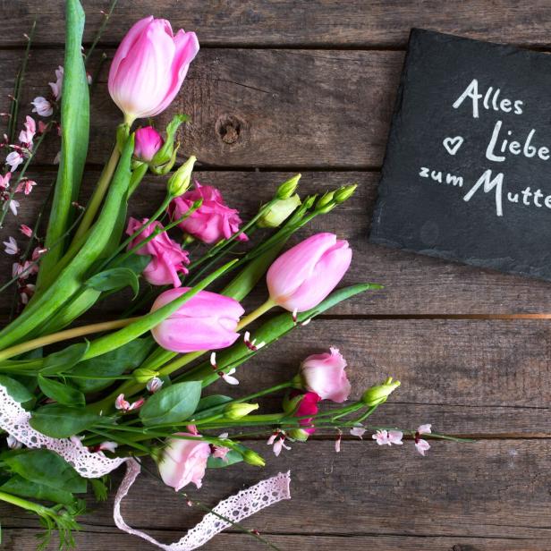 Floral greetings for mothers day Floral greetings for mothers day