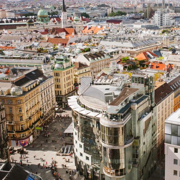 Wien, erster Bezirk von oben - DO & CO Vienna Hotel