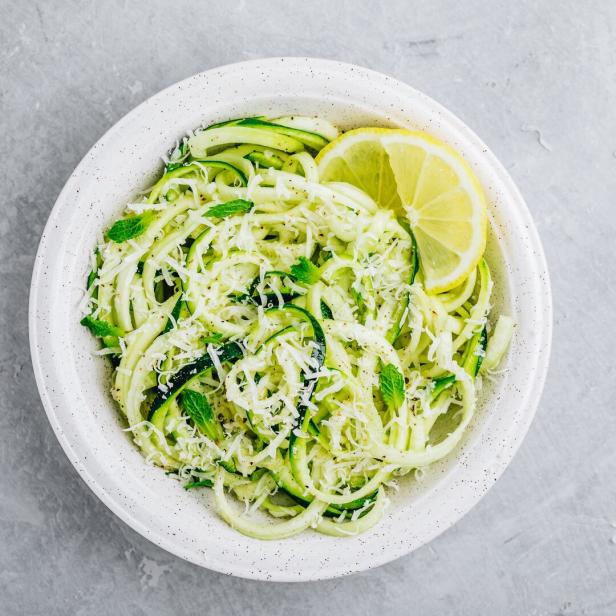 Zucchini-Nudeln (Symbolfoto)