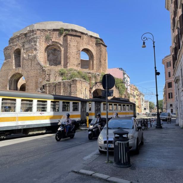 Roma