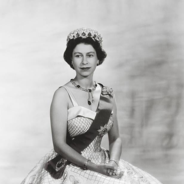 Queen Elizabeth II: Her Life in Style Ausstellung Buckingham Palace 2026 Queen Elizabeth II: Her Life in Style Ausstellung Buckingham Palace 2026
