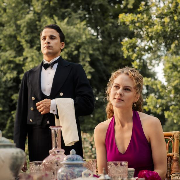 Miss Sophie – Same Procedure as Every Year 