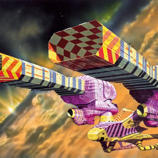 Ein großes futuristisches Raumschiff mit bunten Mustern schwebt vor einem wolkigen, orangefarbenen Weltraumhintergrund.