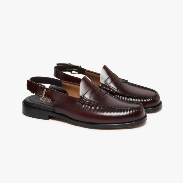 Fersenfreie Slingback-Loafer in Dunkelbraun für Männer.