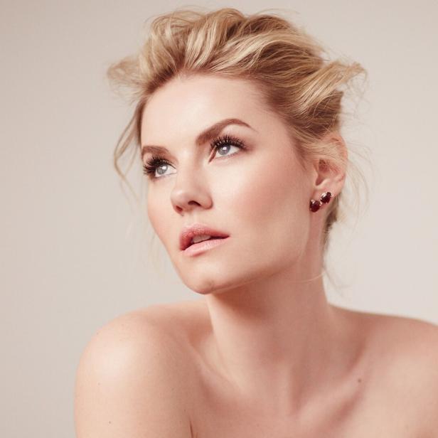 Elisha Cuthbert
