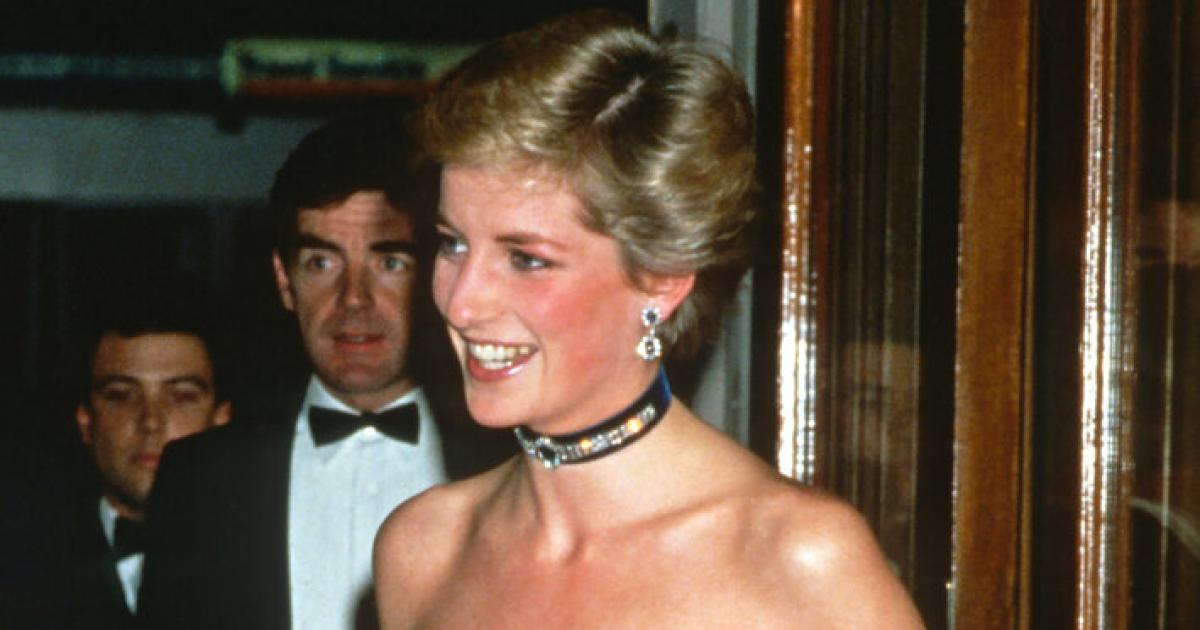 Diese Abendroben von Prinzessin Diana werden versteigert